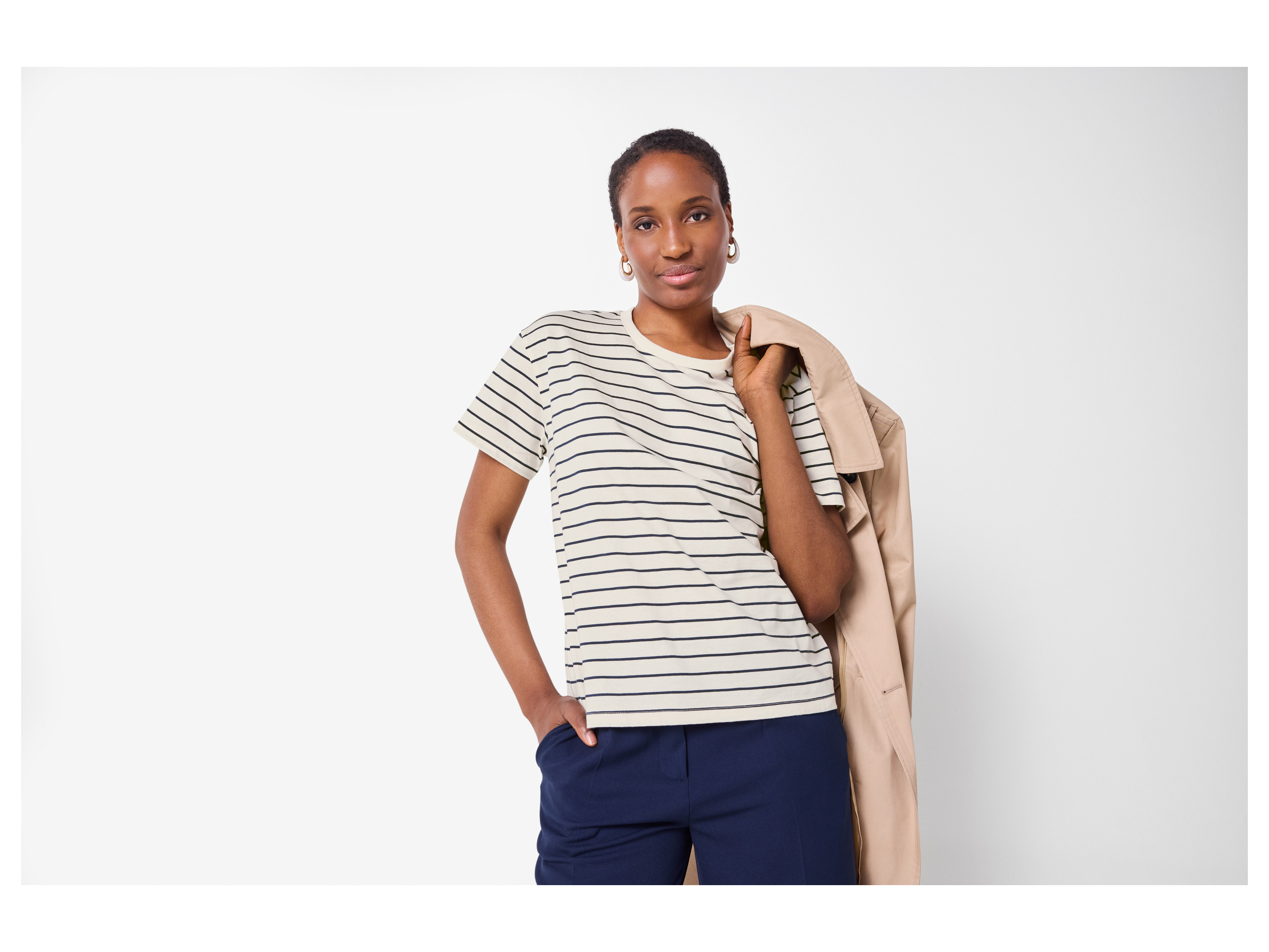 ESMARA® Damen T-Shirt (weiß/navy, S(36/38)) – Bild 2 von 3