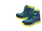Blaue und gelbe Kinder-Winterstiefel auf schwarzem Hintergrund.
