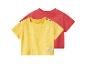 Gelbes und rotes kurzärmeliges Baby-T-Shirt, das gelbe mit dem Text „HAPPY DAY!“.
