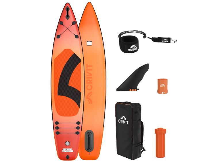 Orange-rotes Stand-Up-Paddleboard mit Zubehör: Leash, Flossen, Tasche und Reparaturset.