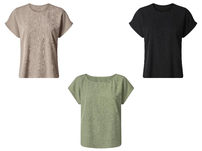 Drei Damen-T-Shirts in Beige, Schwarz und Grün mit kurzen Ärmeln.