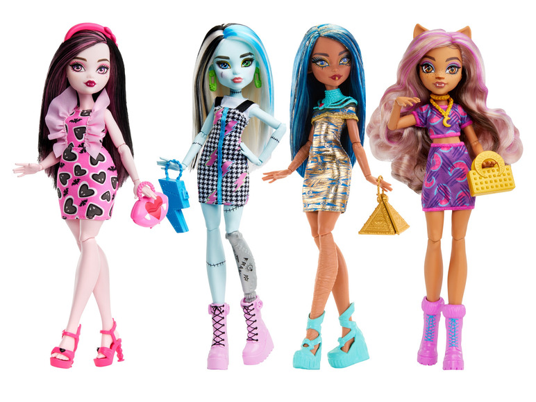 Vier Monster High Puppen in stylischen Outfits mit passenden Handtaschen.