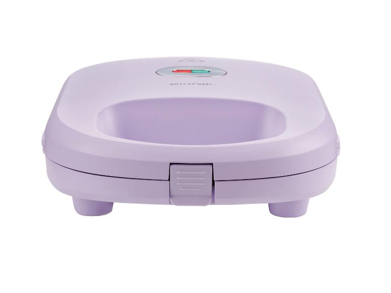 Ein lilafarbener Sandwichmaker von Silvercrest.