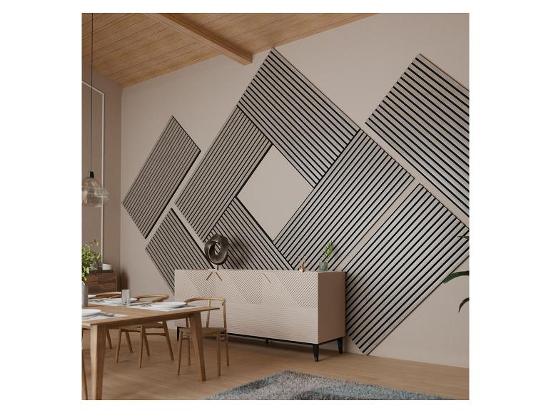 Moderne Esszimmermöbel mit geometrischem Holzdesign an der Wand.