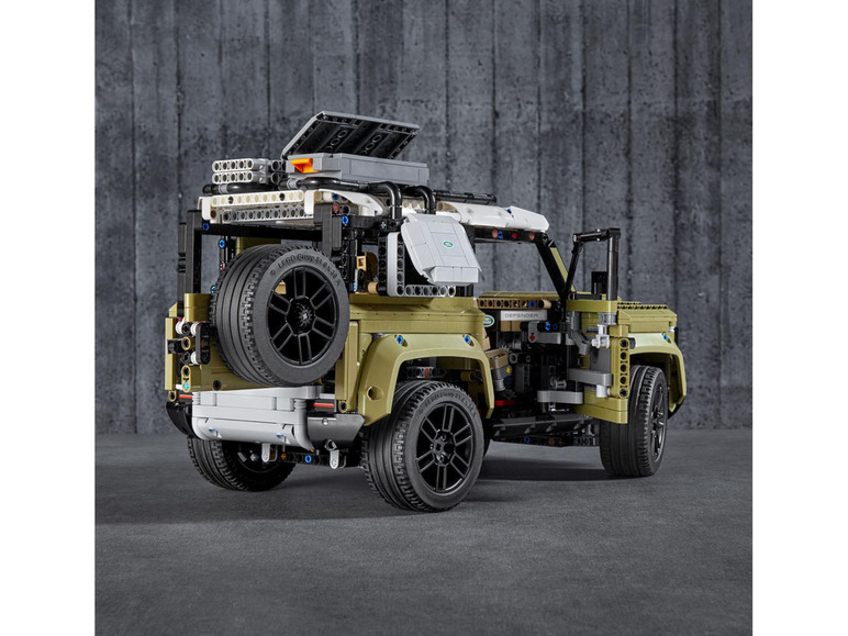Gehe zu Vollbildansicht: LEGO® Technic 42110 »Land Rover Defender« - Bild 7