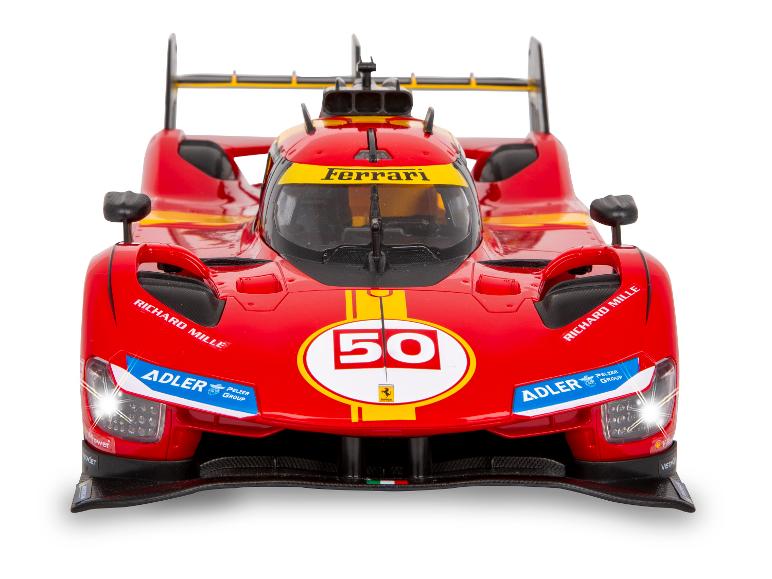Modell des Ferrari 499P #50 Richard Mille Rennwagens mit Details.