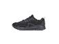 Schwarzer Sportschuh mit Mesh-Obermaterial und strukturierter Sohle.