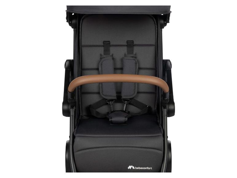 Schwarzer Kinderwagen mit braunem Schutzbügel und Sicherheitsgurten