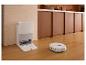 Weißer ROBOROCK Saug- und Wischroboter Qrevo 2 ProX mit Ladestation auf Holzboden.