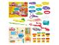 Tierarzt-Spielset mit Knete, Tierformen und medizinischen Instrumenten.