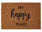 Eine Fußmatte mit dem Text 'My Happy Place'.