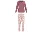 Ein rosafarbenes Langarmshirt und eine Hose mit Blumendruck.