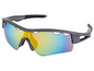 Eine Sport-Sonnenbrille mit grauem Gestell und mehrfarbigen Gläsern.