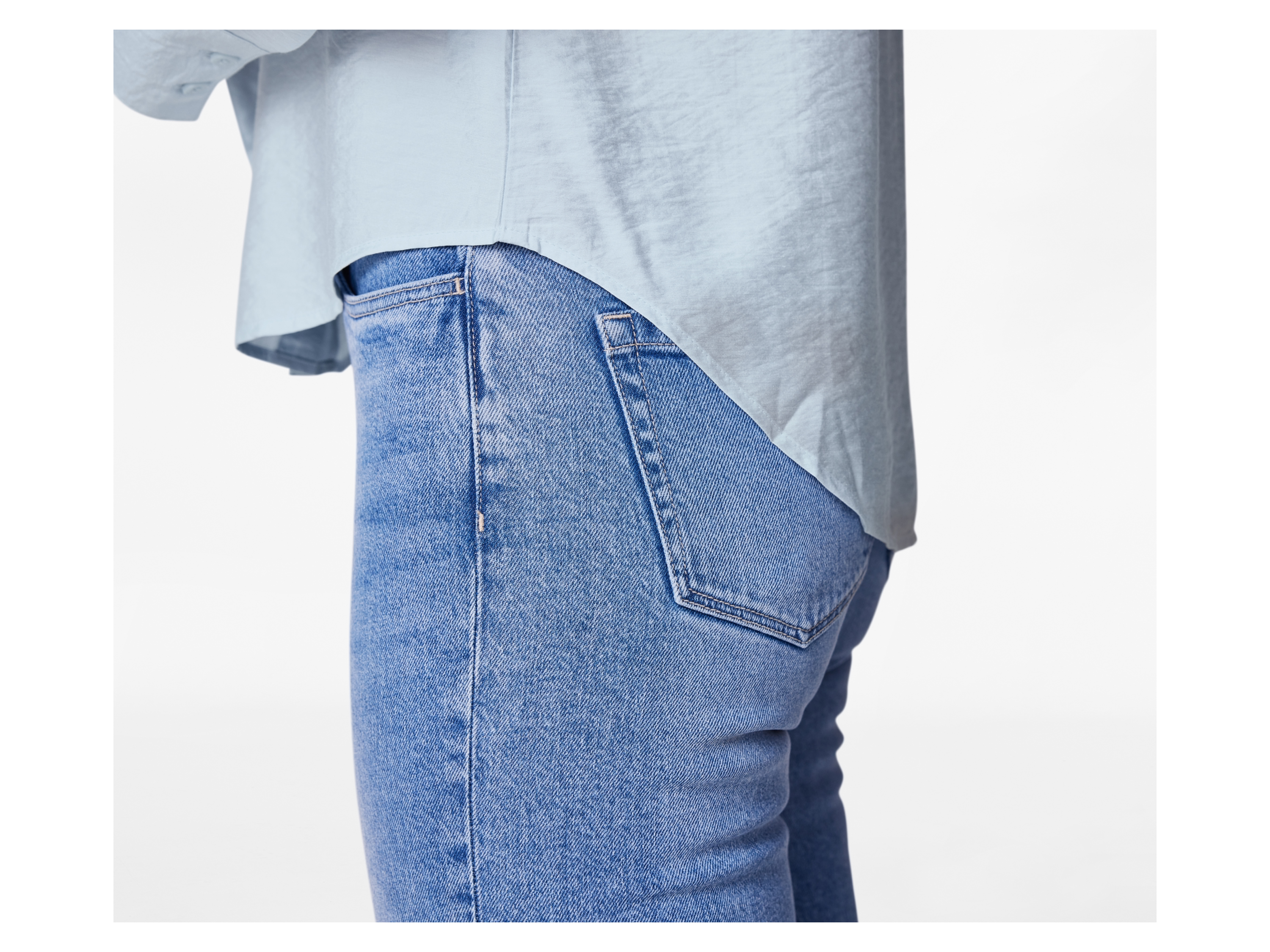 Thumbnail - esmara® Damen Bluse, mit überschnittenen Schultern (Hellblau, 46)