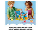 Zwei Kinder spielen mit LEGO DUPLO Steinen und einem Unterwasser-Spielset.