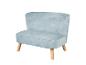 Hellblauer Polstersessel mit Holzbeinen
