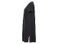 Schwarzes T-Shirt-Kleid, gerader Schnitt, minimalistisch.