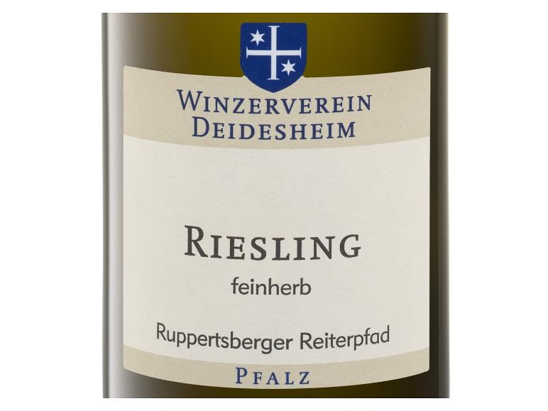 Flasche Weißwein Riesling Winzerverein Deidesheim, mit beigem Etikett und blauem Text.