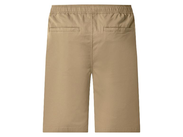 Khakifarbene Shorts mit elastischem Bund und Gesäßtaschen.