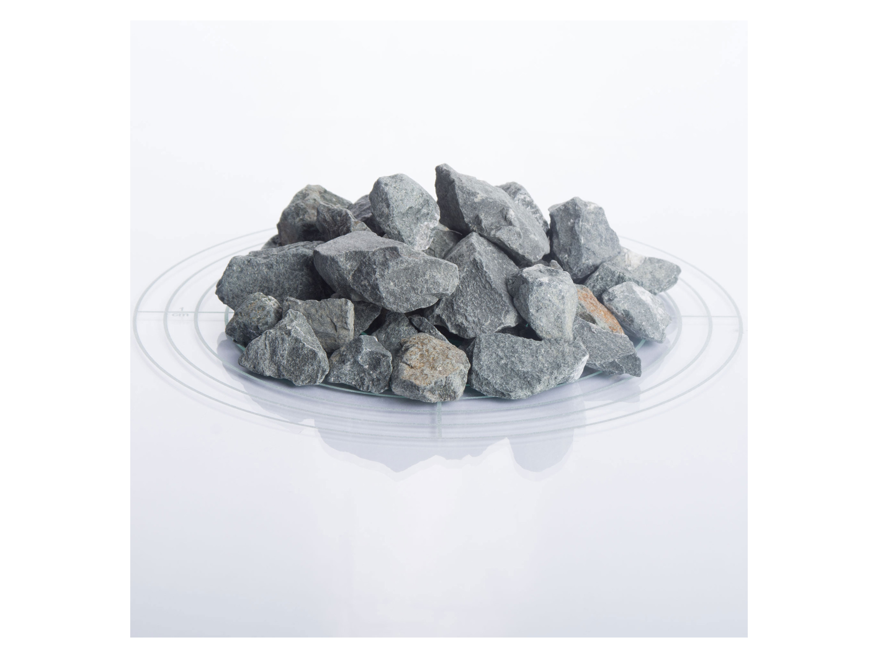 SCHICKER MINERAL Diabas Ziersplitt (16-32 mm, 25 kg, Grau) – Bild 2 von 3
