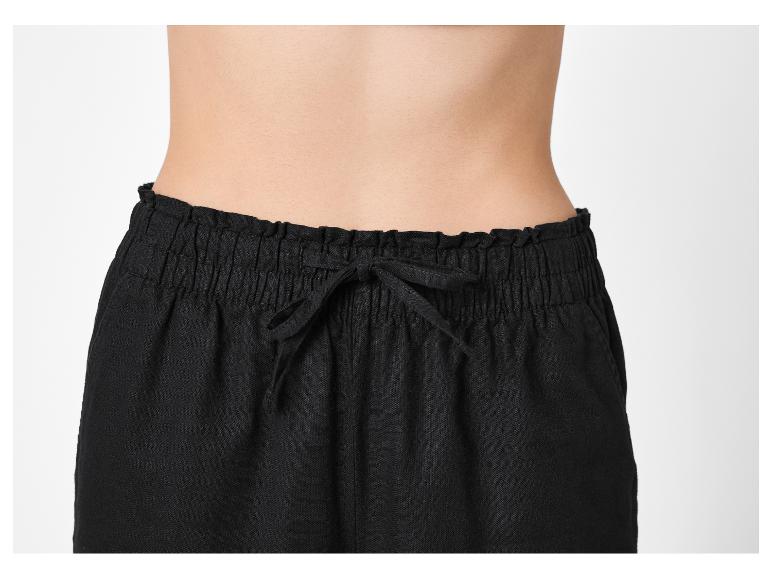 Schwarze Damenhose mit elastischem Bund und Bindeband.