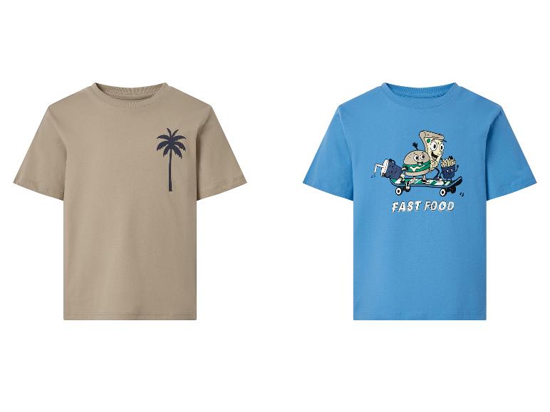 Kurzarm-T-Shirts: ein beiges mit Palme und ein blaues mit Fast-Food-Zeichnungen auf einem Skateboard.