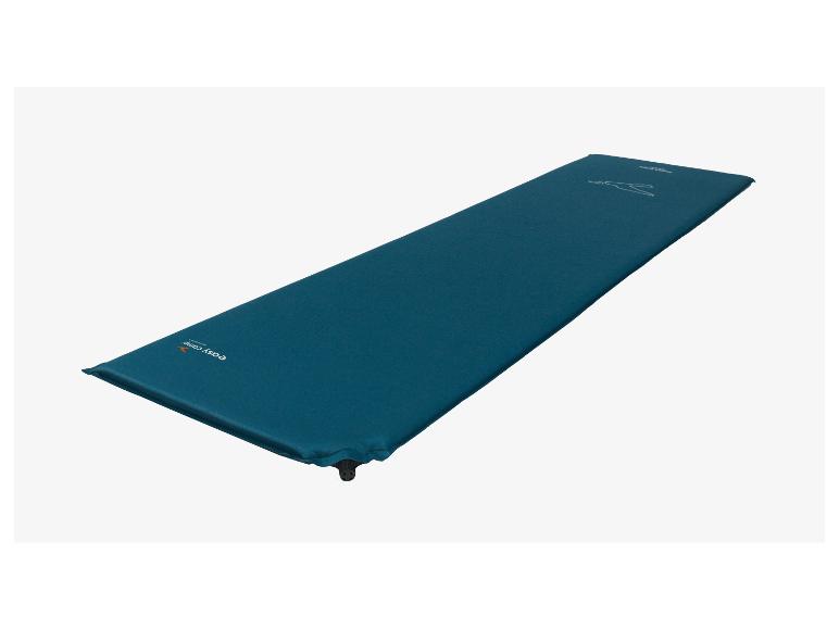 Eine blaue Easy Camp Schlafmatte zum Campen.