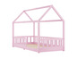 Ein rosa Kinderbett aus Holz mit einem hausförmigen Rahmen