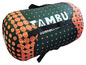 Ein schwarzer und orangefarbener Schlafsack mit Punkten der Marke Tambu.