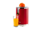 Rote Zitruspresse mit Orange, die Saft in ein Glas gießt.