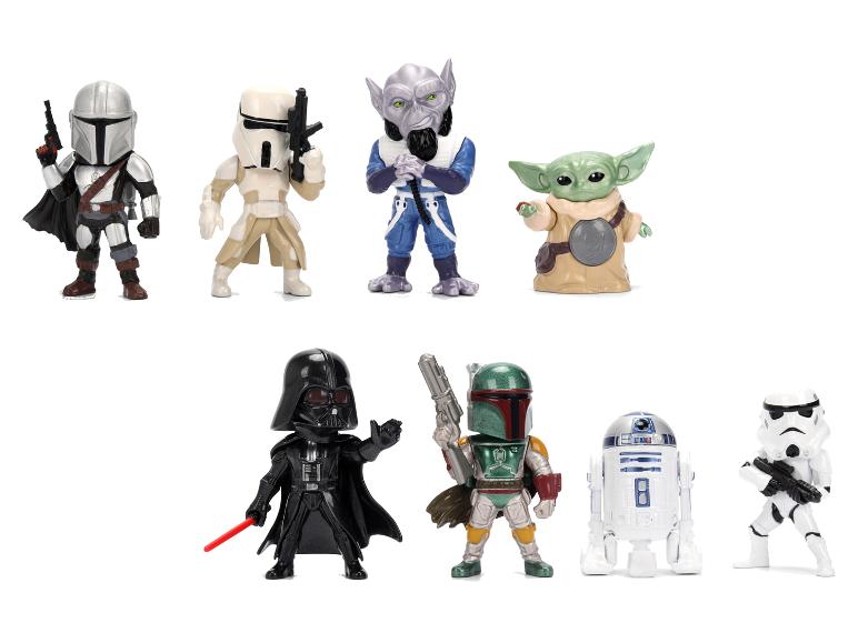 Neun Figuren aus einem beliebten Science-Fiction-Franchise, darunter der Mandalorianer und Darth Vader.