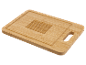 Bambusschneidebrett mit integrierter Reibe.