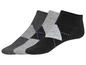 Drei Paar Socken mit Rautenmuster.