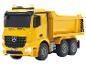 Gelber Mercedes-Benz Arocs Muldenkipper