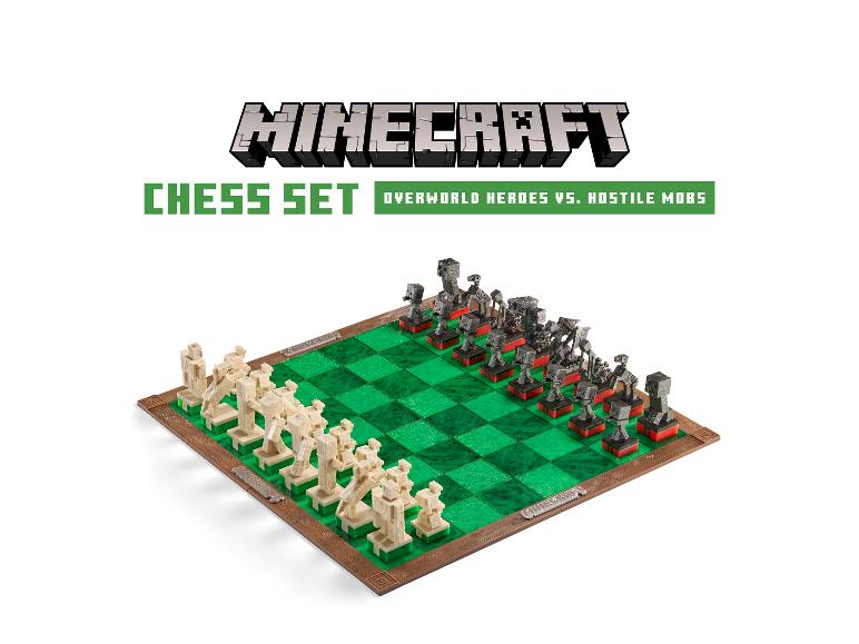 The Noble Collection Minecraft-Schachspiel mit Helden gegen feindliche Kreaturen.