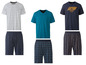 Pyjamas mit kurzen Ärmeln und kurzen Hosen von Livergy mit gestreiften, einfarbigen und bedruckten Shirts.