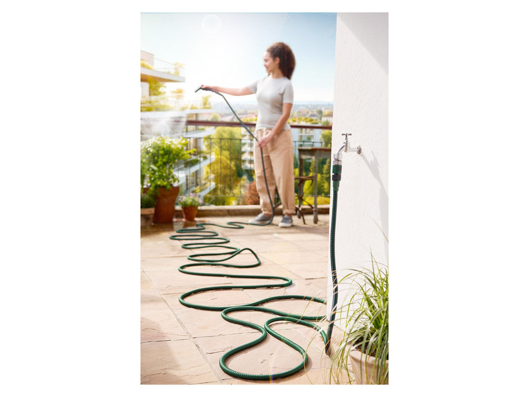 Gehe zu Vollbildansicht: PARKSIDE® Flexi-Gartenschlauchset, 15 m, platzsparend verstaubar - Bild 2