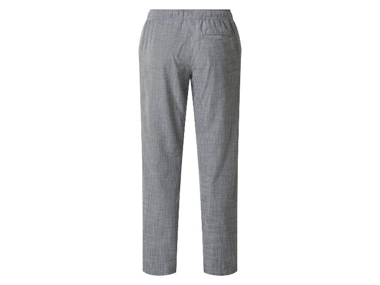 Graue Freizeithose für Herren mit elastischem Bund und Gesäßtasche, Rückansicht.