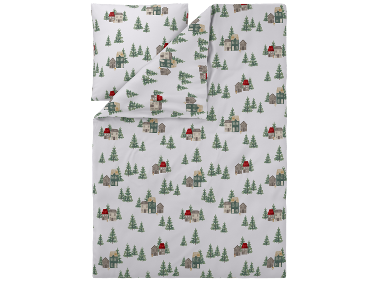 Bettwäsche-Set mit Häuser- und Tannenbaum-Muster.