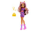 Monster High Puppe mit Zubehör: Halskette, Armband und Handtasche.