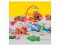 Tierarzt-Spielset mit Knetmasse, Stethoskop und verletzten Tieren.
