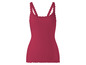 Rotes Tanktop mit Spitzendetails.