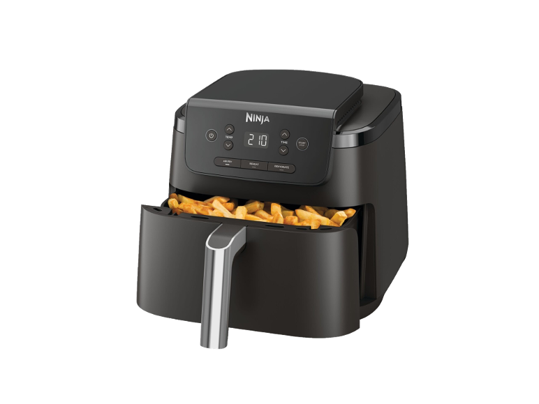 Schwarze Heißluftfritteuse mit einem Korb goldener Pommes, Digitalanzeige zeigt '210'.