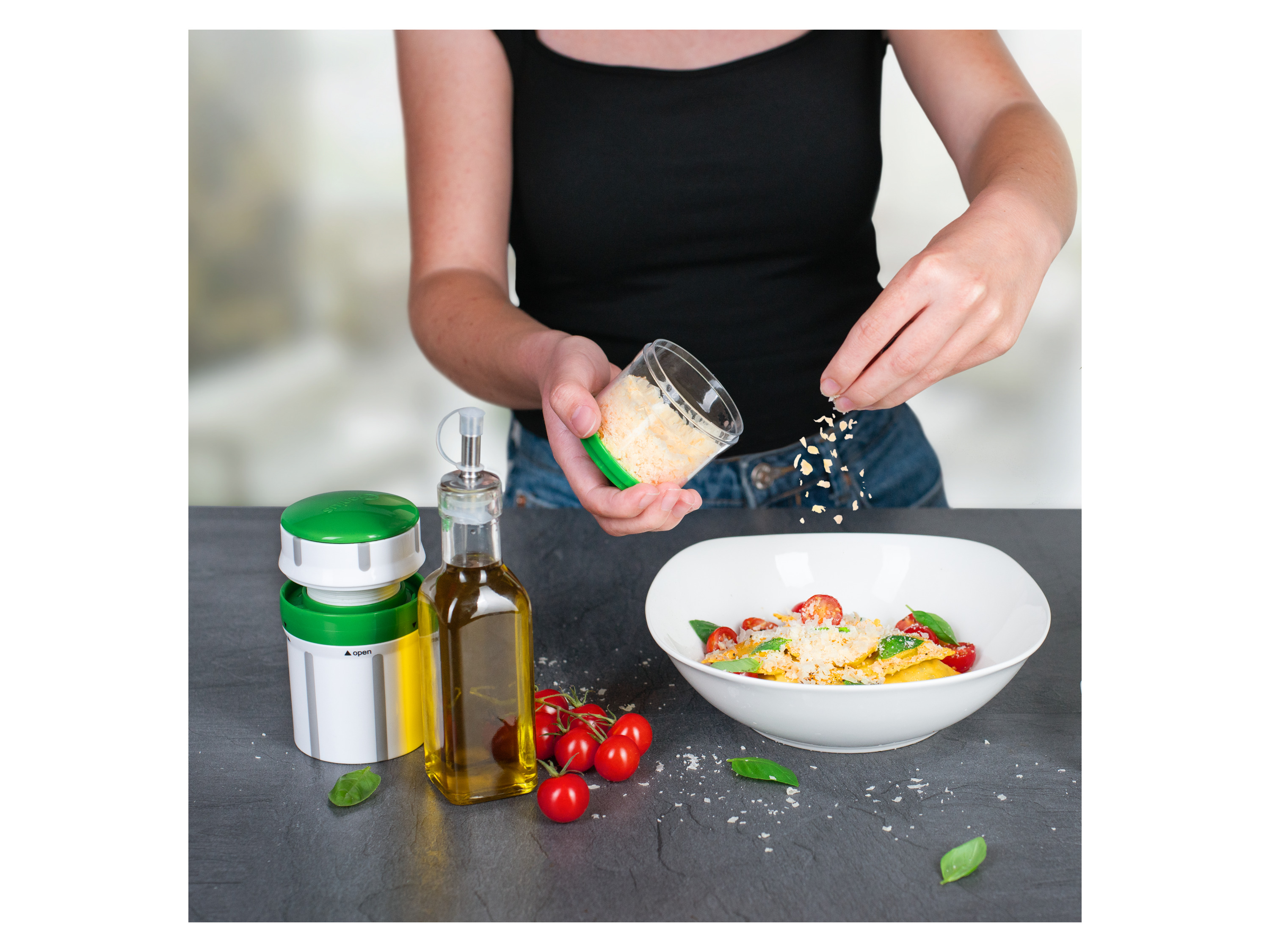 Thumbnail - Genius Nicer Dicer Gewürzmühle/Käseschneider »Maestro«, 12-teilig