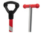 Ein roter und grauer Roller mit T-Lenker