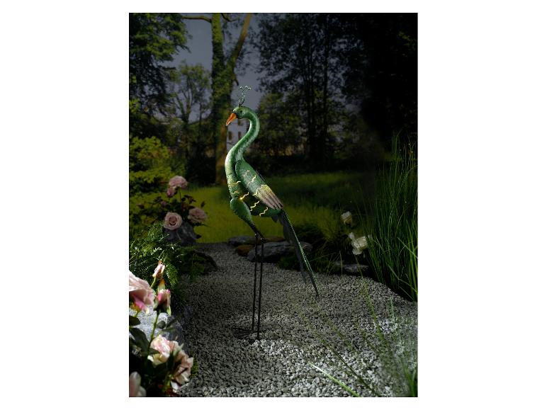 Beleuchtete Pfau-Skulptur für den Garten.