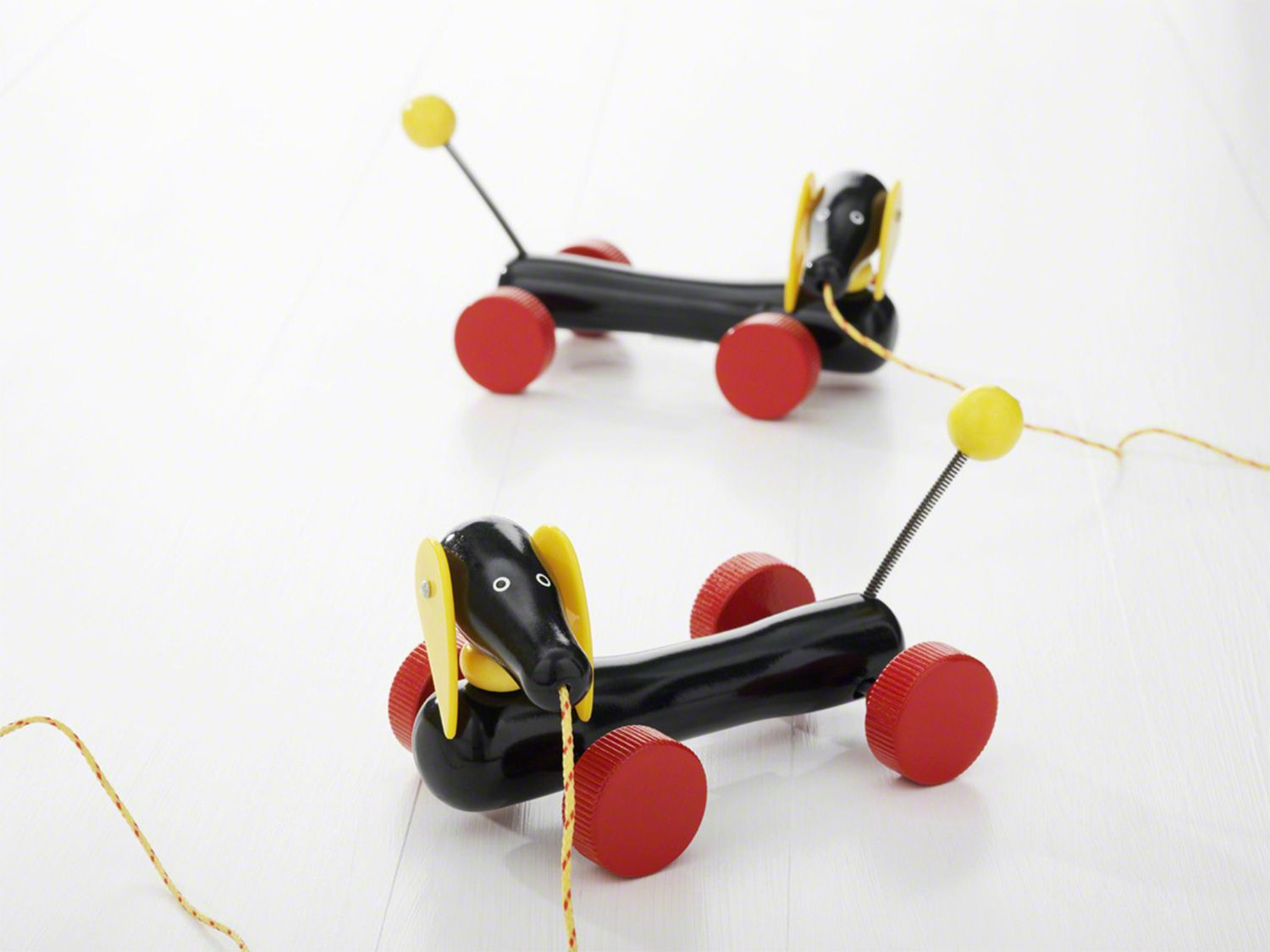 brio dachshund pull toy