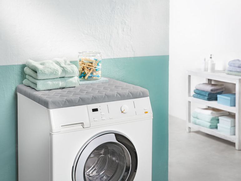 Gehe zu Vollbildansicht: AQUAPUR® Waschmaschinen-Schonbezug, 60 x 60 cm - Bild 10