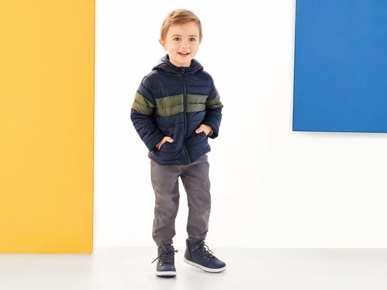 Gehe zu Vollbildansicht: LUPILU® Kleinkinder Lightweight Jacke Jungen, mit Taschen, Kapuze, wasserabweisend - Bild 12