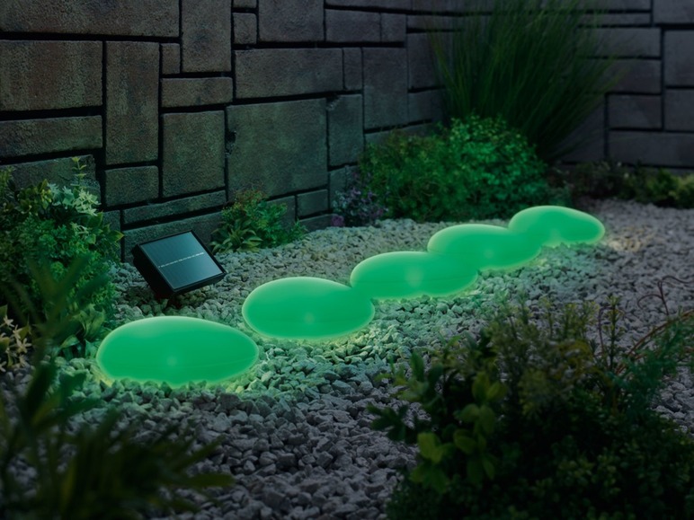 Gehe zu Vollbildansicht: LIVARNO LUX® Solar-Bodenlichterkette, mit 5 LED-Leuchten, 6 Erdspieße, Dämmerungssensor - Bild 26